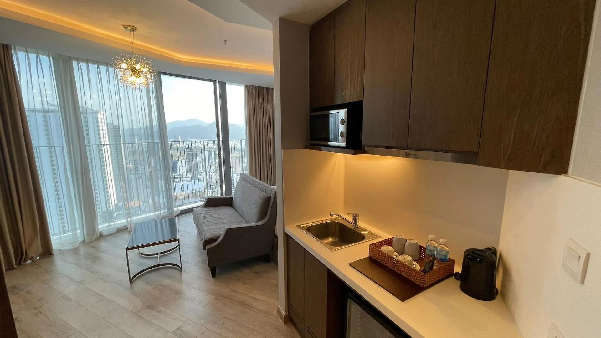 Panorama Condotel By Hlg Nha Trang 0*,