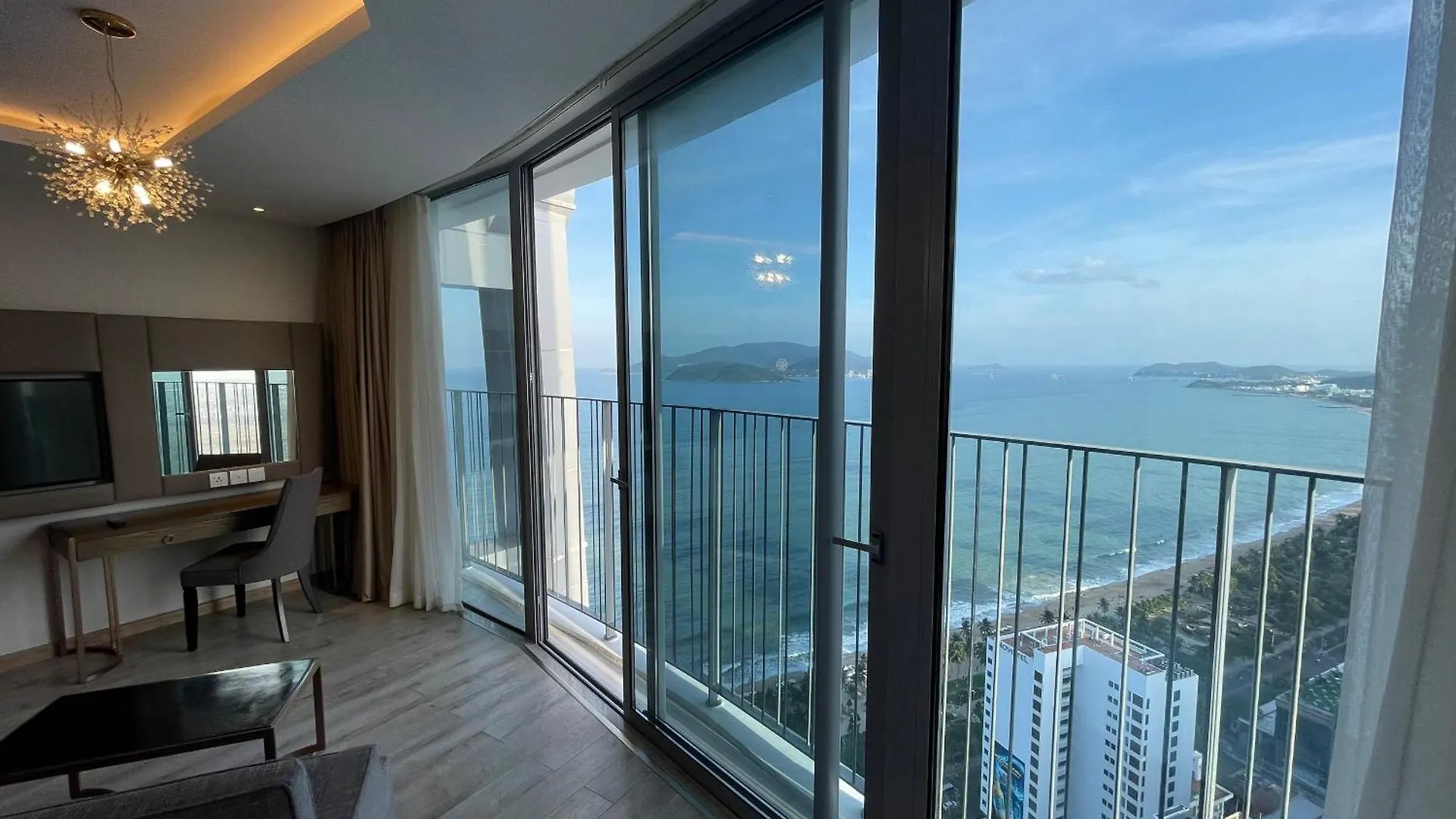 Panorama Condotel By Hlg Nha Trang Vietnám