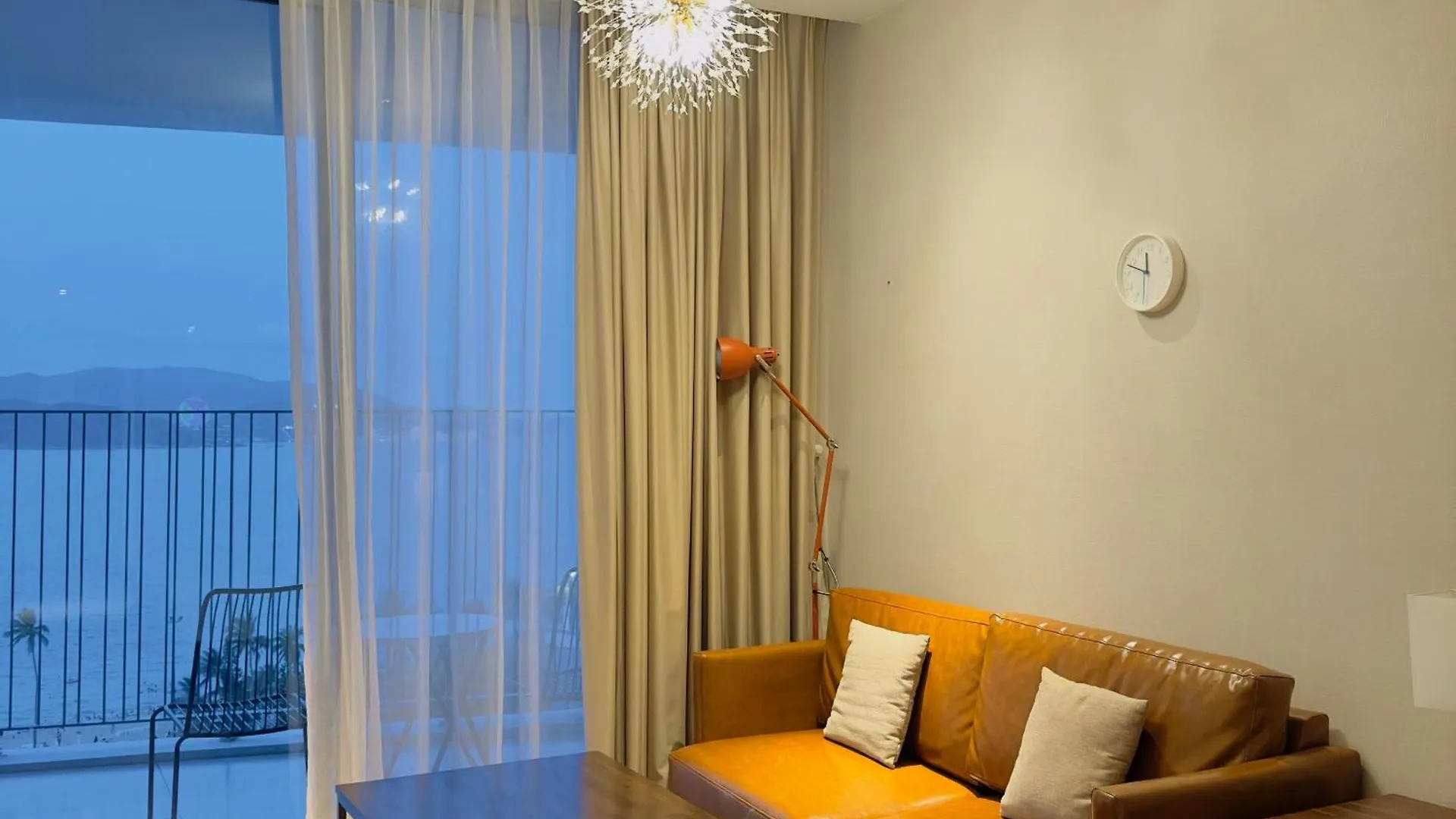 Panorama Condotel By Hlg Nha Trang 0*,  Vietnám
